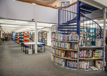 Blick in die Bücherei
