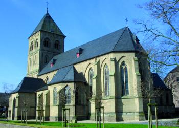 St. Mariä Himmelfahrt Ginderich Außenansicht