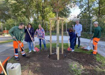 Baumpflanzung im Rahmen des 70. Jubiläums der Städtepartnerschaft Wesel - Hagerstown