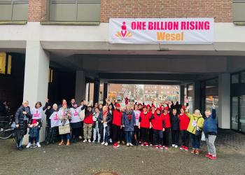 One Billion Rising 2024 - Teilnehmer*innen
