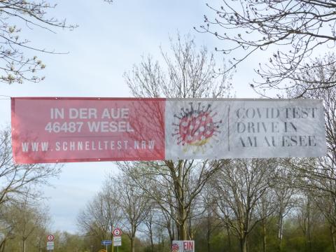 Banner Drive-In-Testzentrum Auesee