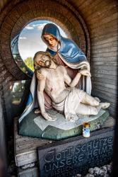 Statue Maria mit Jesus