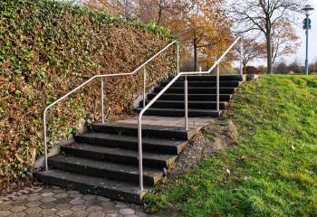 Handläufe Rheinpromenade