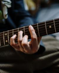 Gitarrenspiel