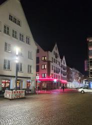 LED-Stelen auf dem Großen Markt in Wesel