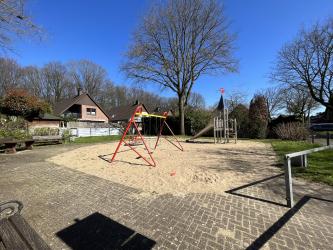 Spielplatz Saturnstraße Spielplatz Saturnstraße