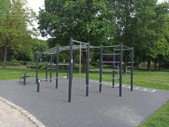 Calesthenics Dorotheenpark Feldmark